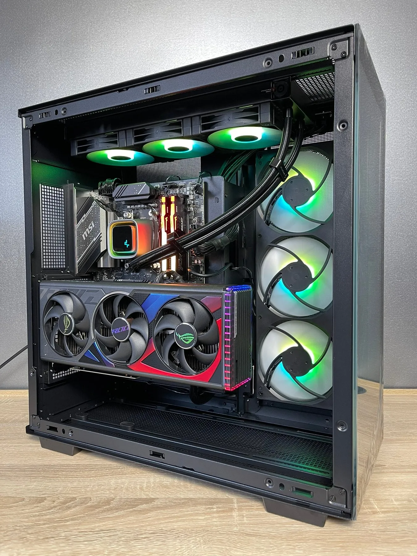 Custom Gaming PC/ i5-14600KF/ 32GB DDR5/ 1 TB NVMe/ RTX 4070 Ti