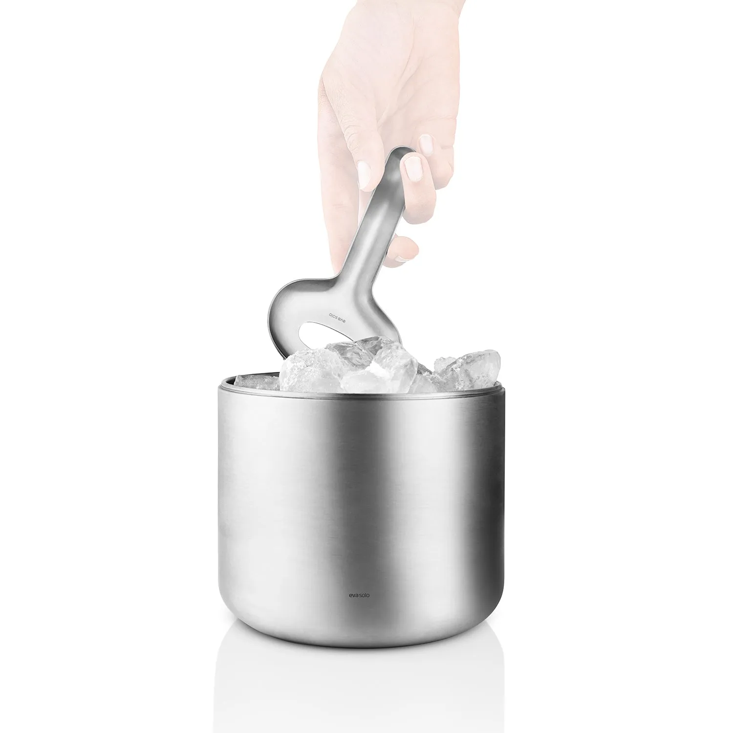 eva solo | liquid lounge | insulated ice bucket with scoop