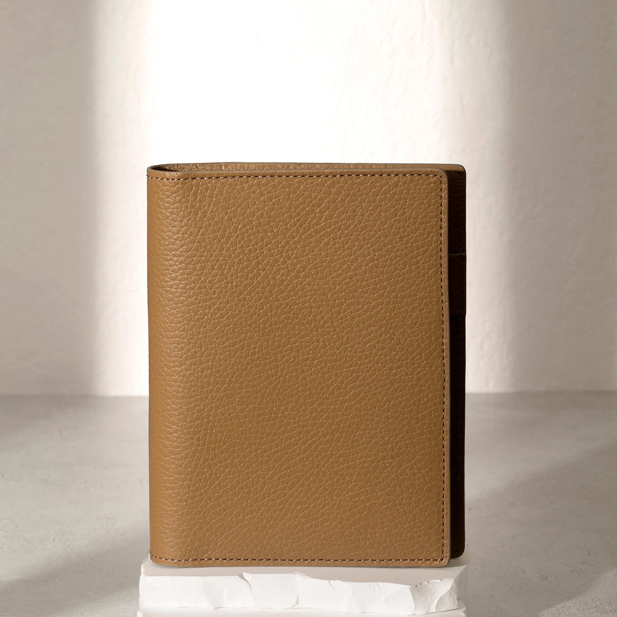 Heirloom Premium Leather Folio | CP Petite