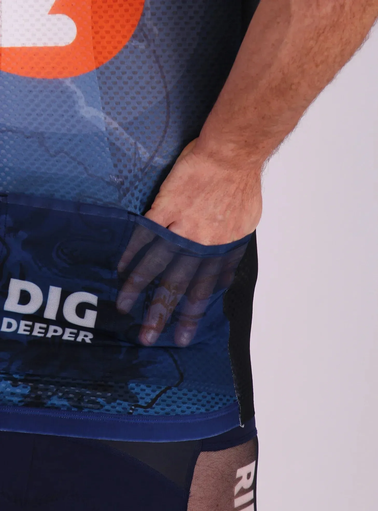 ZWIFT INSIDER PAIN CAVE JERSEY - MEN